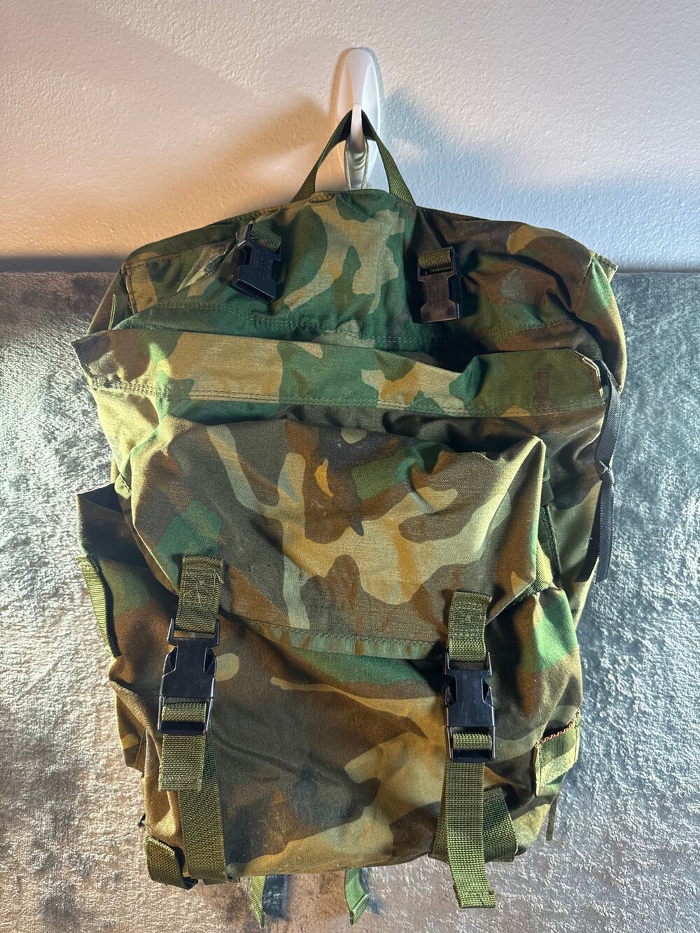 Vintage 1990s USGI M81 Woodland Combat Patrol Pack Rucksack